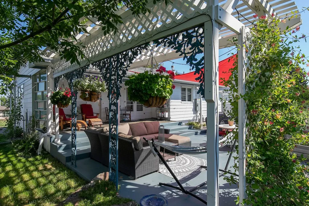 1931 8th Avenue Helena MT 59601