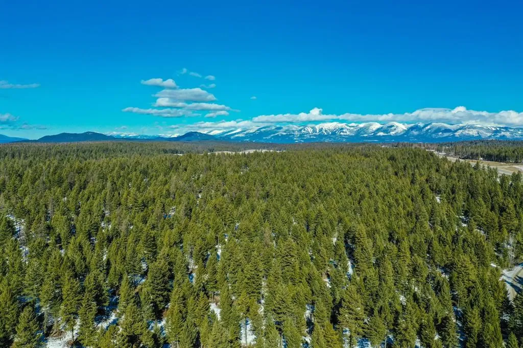 Nhn Km Ranch Road Whitefish MT 59937