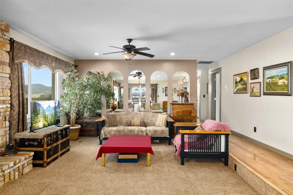 192 Gray Lane Kalispell MT 59901