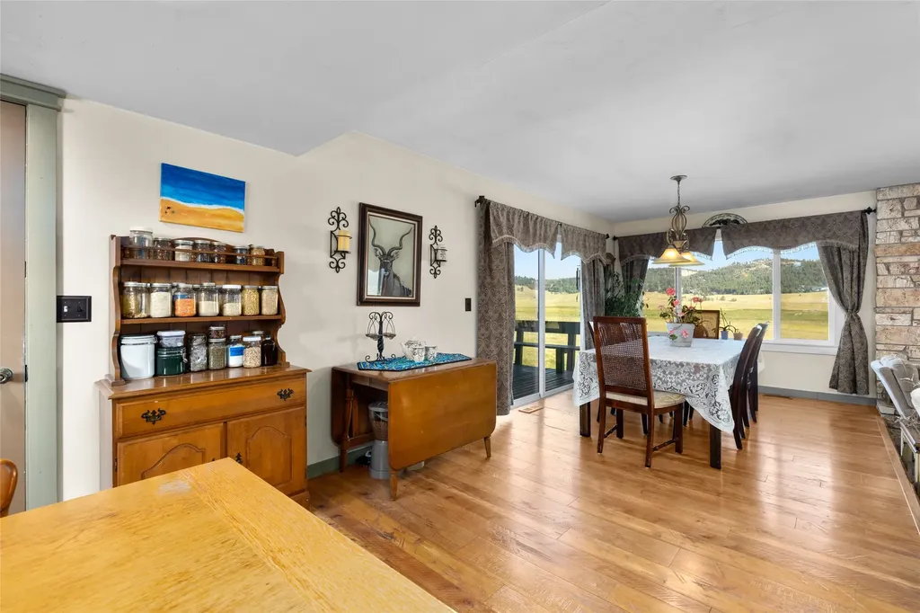 192 Gray Lane Kalispell MT 59901
