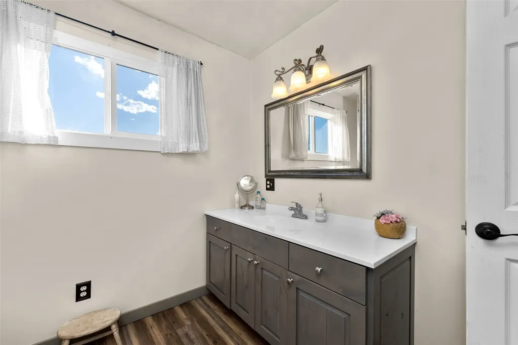 192 Gray Lane Kalispell MT 59901