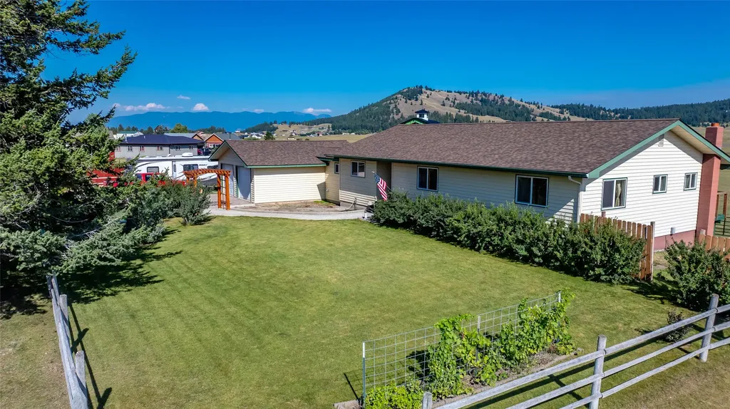 192 Gray Lane Kalispell MT 59901