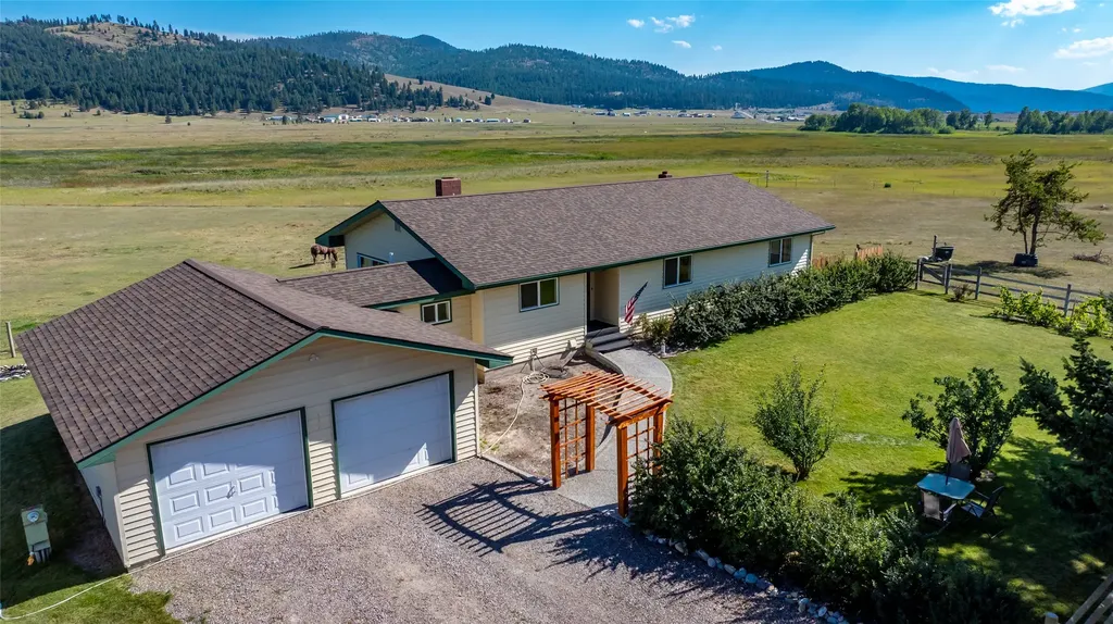 192 Gray Lane Kalispell MT 59901