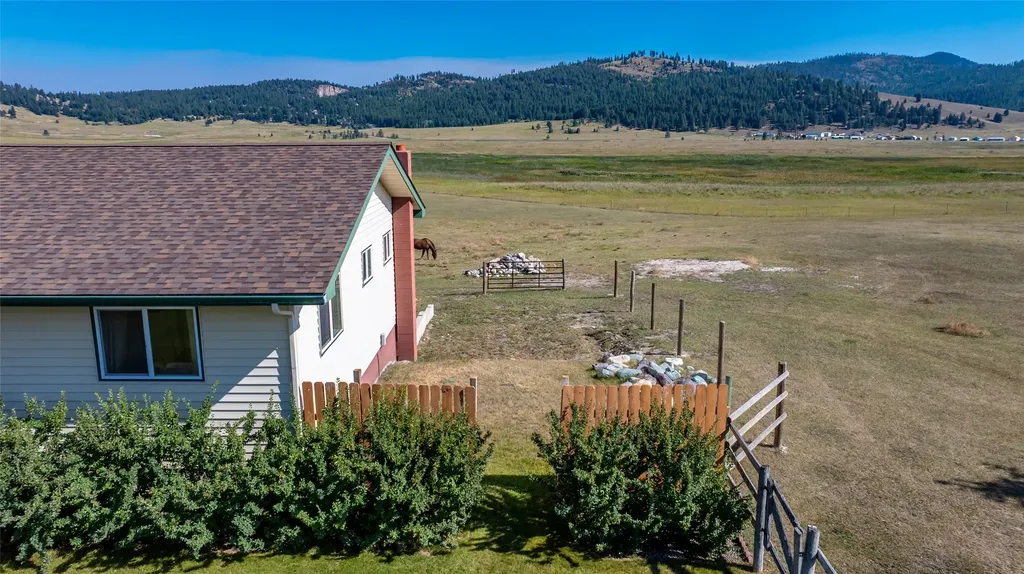 192 Gray Lane Kalispell MT 59901