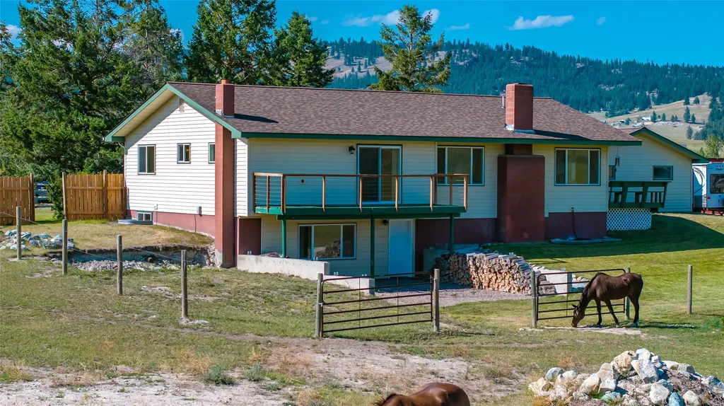 192 Gray Lane Kalispell MT 59901