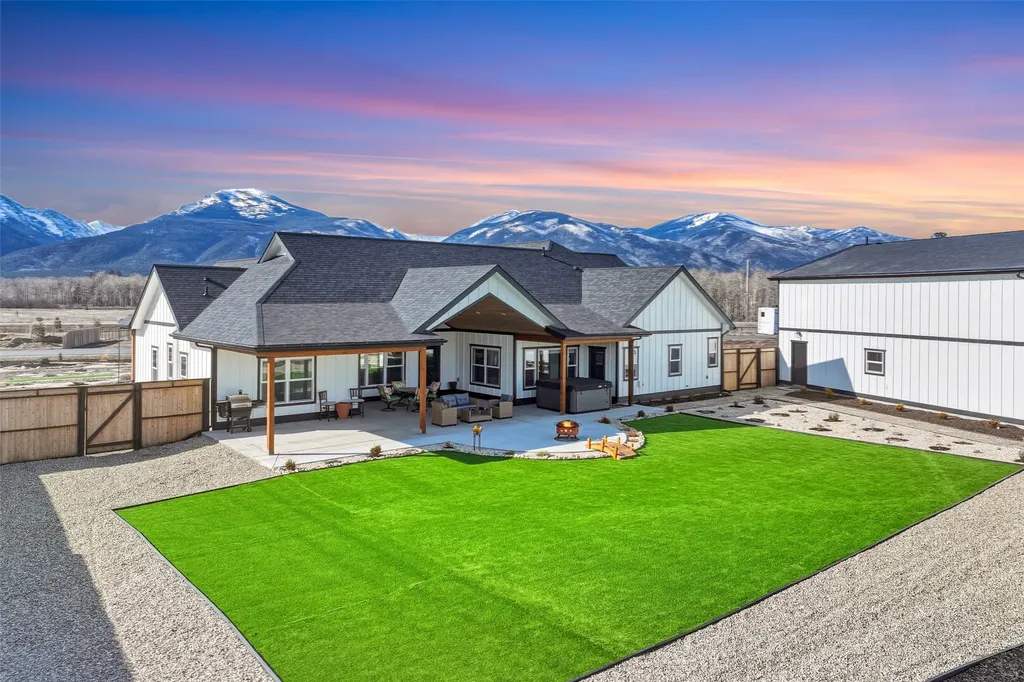 5304 Gabriels Way Stevensville MT 59870