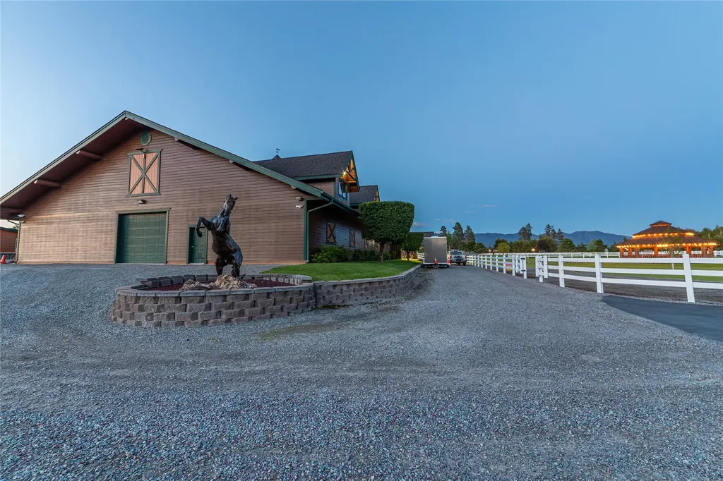 1187 & 1195 Hodgson Road Columbia Falls MT 59912