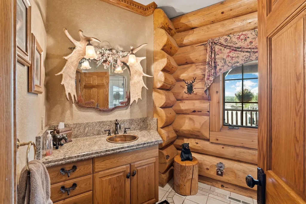 1187 & 1195 Hodgson Road Columbia Falls MT 59912