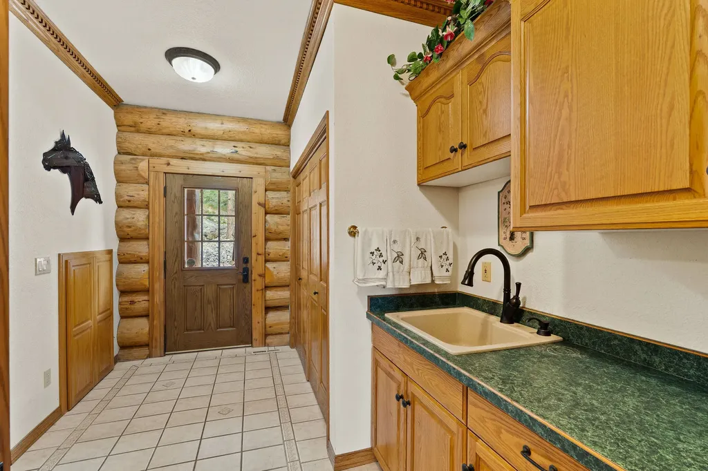 1187 & 1195 Hodgson Road Columbia Falls MT 59912