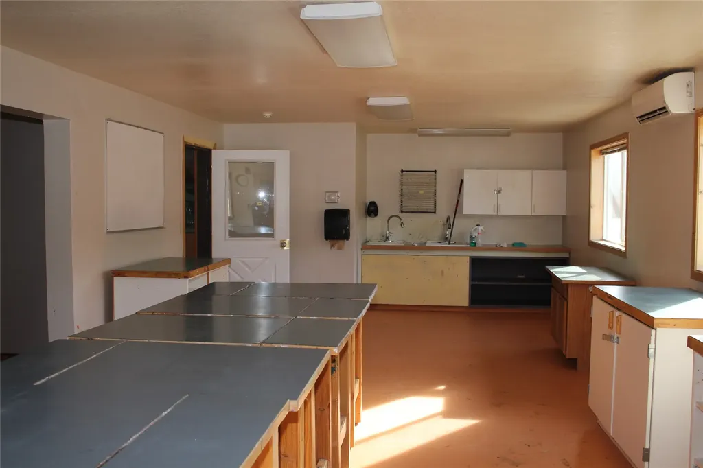 9701 Provence Lane Marion MT 59925