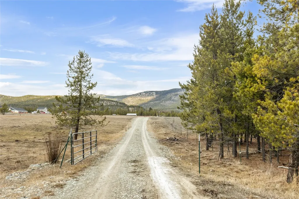 15 Old Creek Road Marion MT 59925