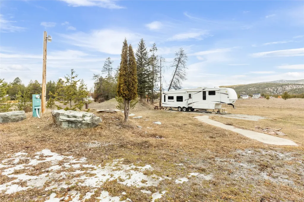 15 Old Creek Road Marion MT 59925