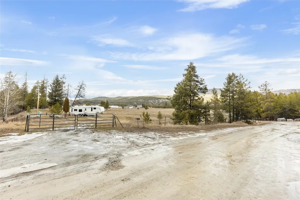 15 Old Creek Road Marion MT 59925