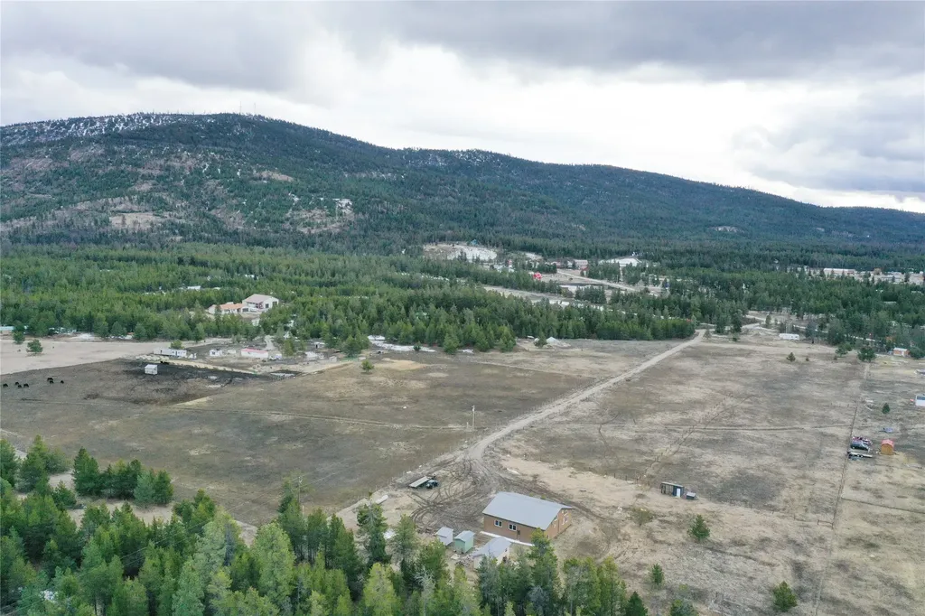 15 Old Creek Road Marion MT 59925