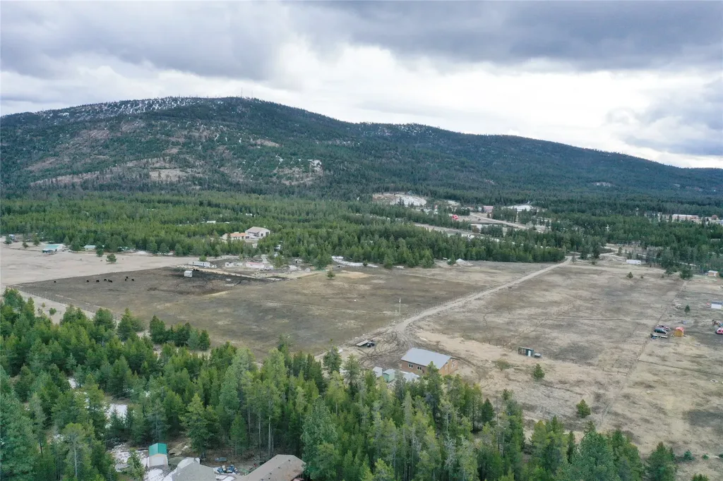 15 Old Creek Road Marion MT 59925