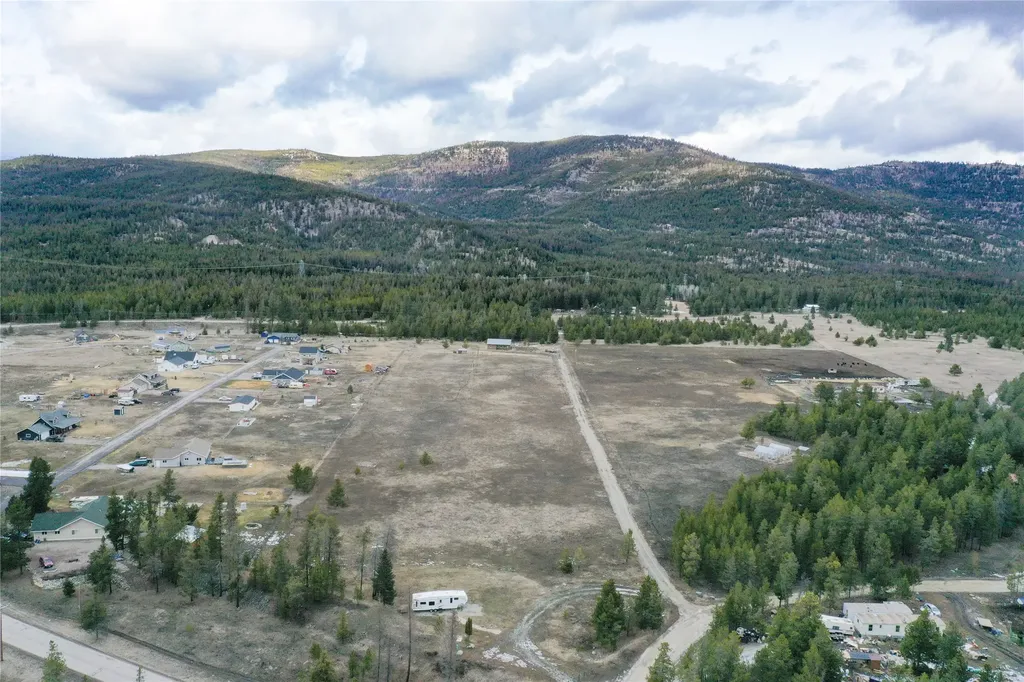 15 Old Creek Road Marion MT 59925