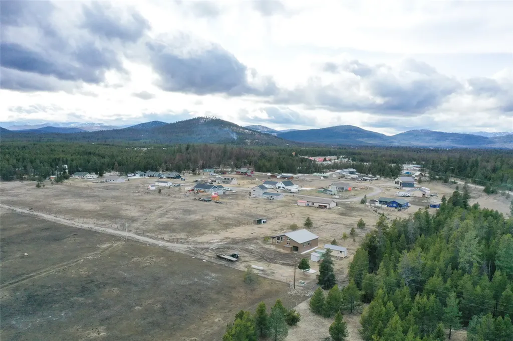 15 Old Creek Road Marion MT 59925