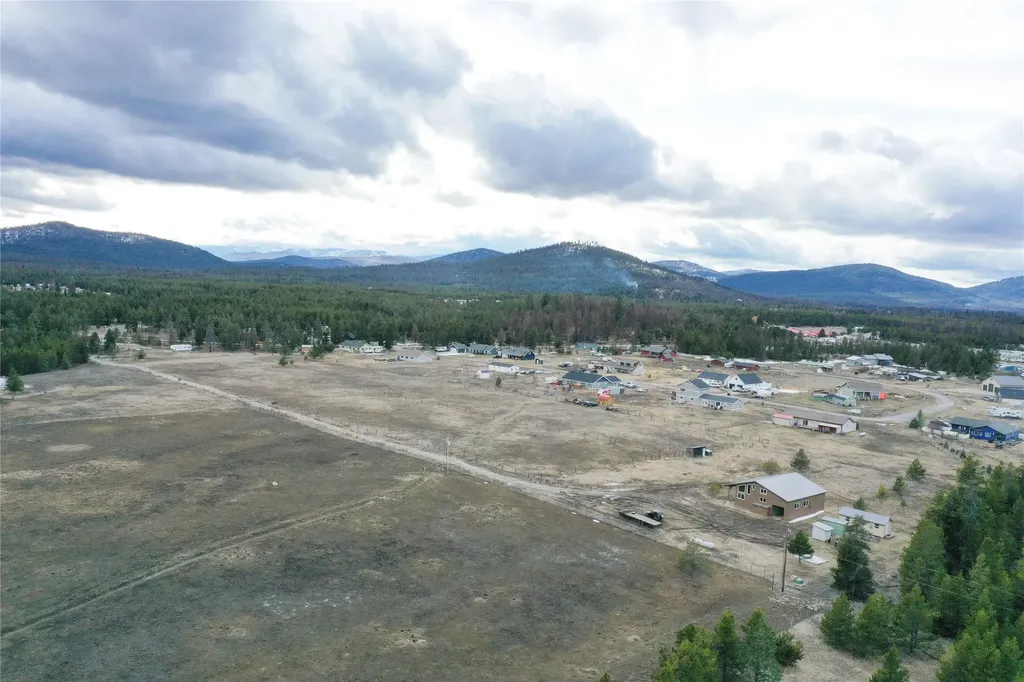 15 Old Creek Road Marion MT 59925
