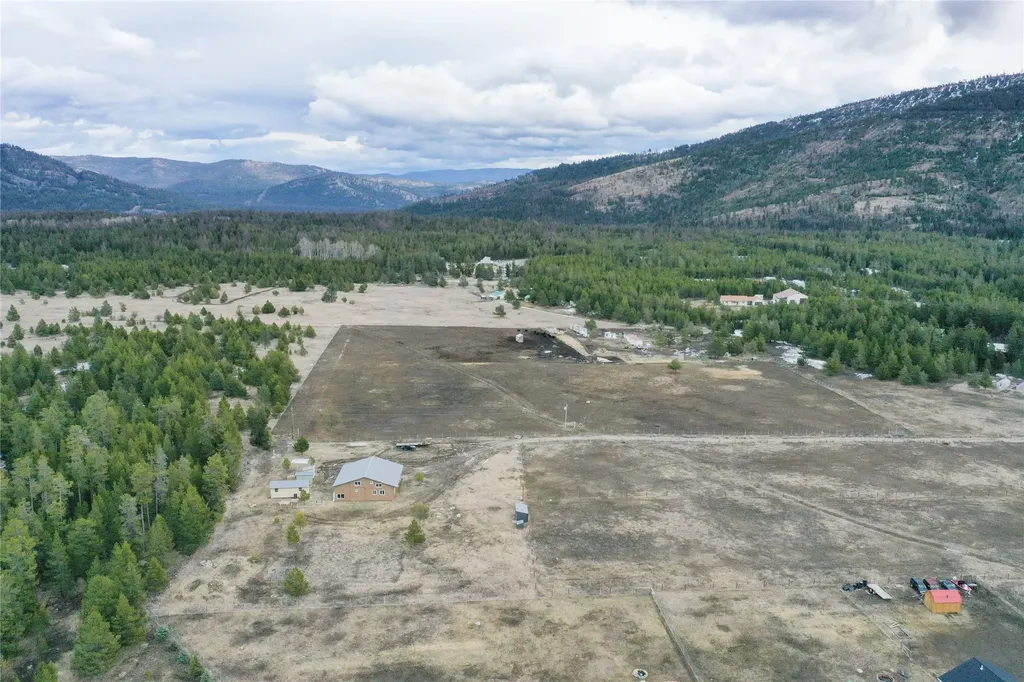 15 Old Creek Road Marion MT 59925
