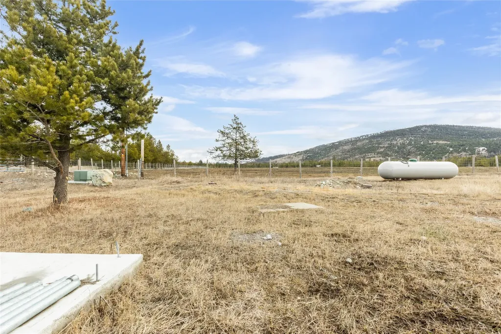 15 Old Creek Road Marion MT 59925