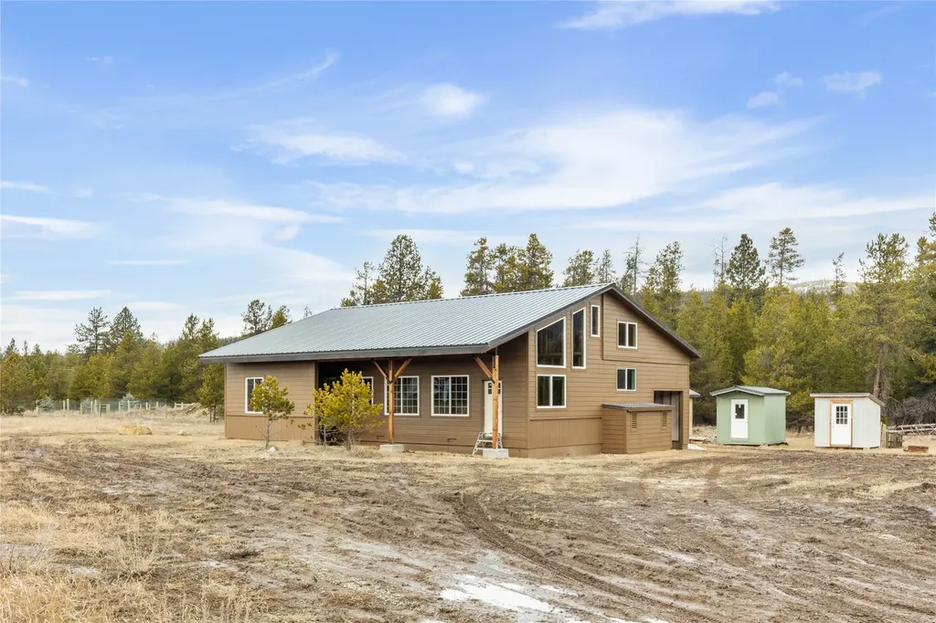 15 Old Creek Road Marion MT 59925