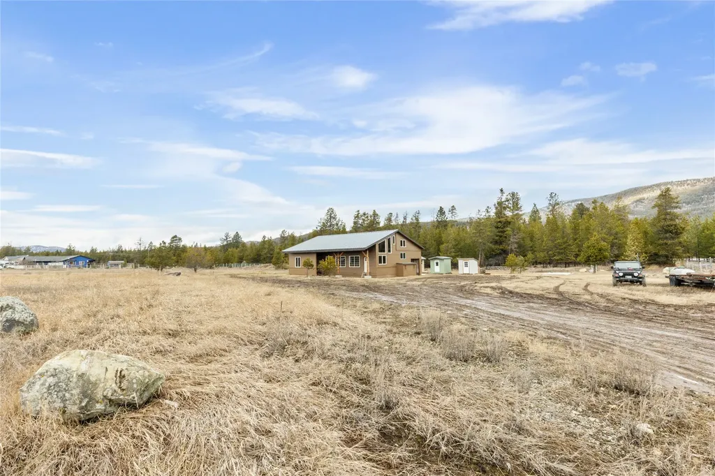 15 Old Creek Road Marion MT 59925
