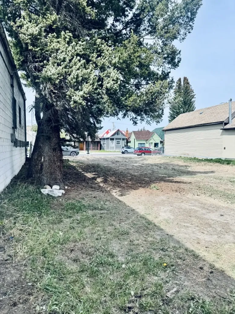 711 E Park Avenue Anaconda MT 59711