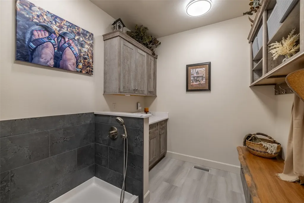 3765 Pirate Point Road Helena MT 59602