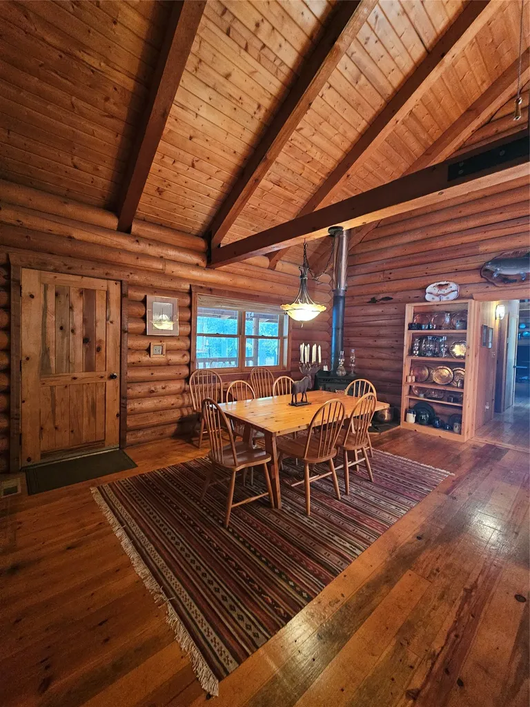 2156 Lone Point Drive Lincoln MT 59639