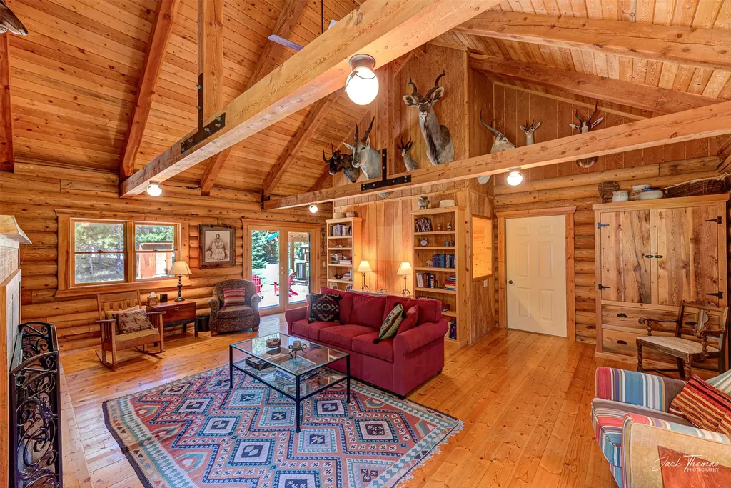 2156 Lone Point Drive Lincoln MT 59639