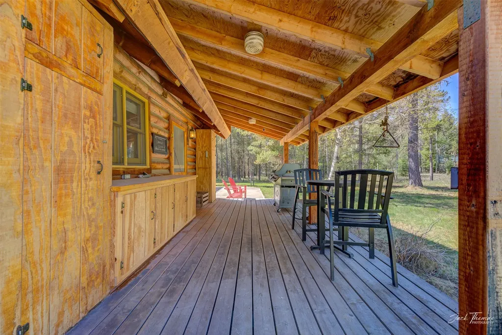 2156 Lone Point Drive Lincoln MT 59639