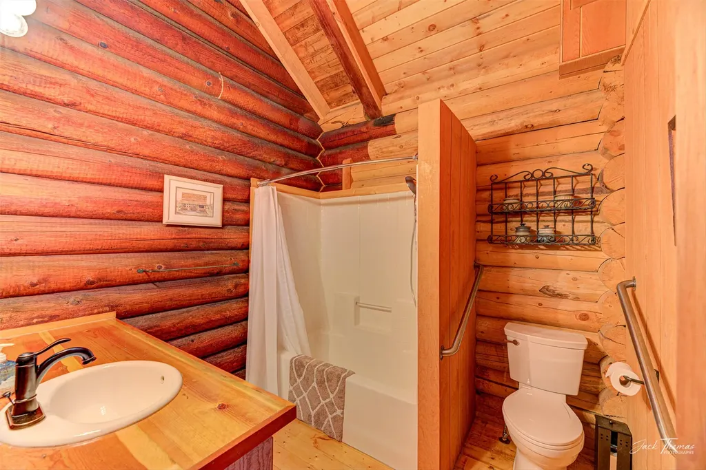 2156 Lone Point Drive Lincoln MT 59639