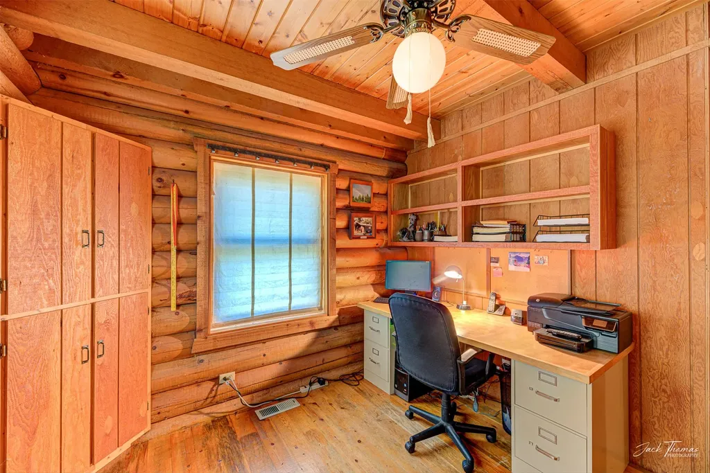 2156 Lone Point Drive Lincoln MT 59639