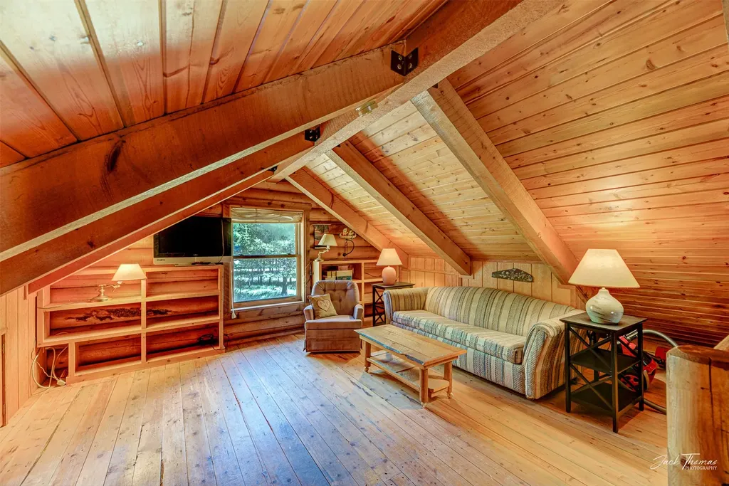 2156 Lone Point Drive Lincoln MT 59639