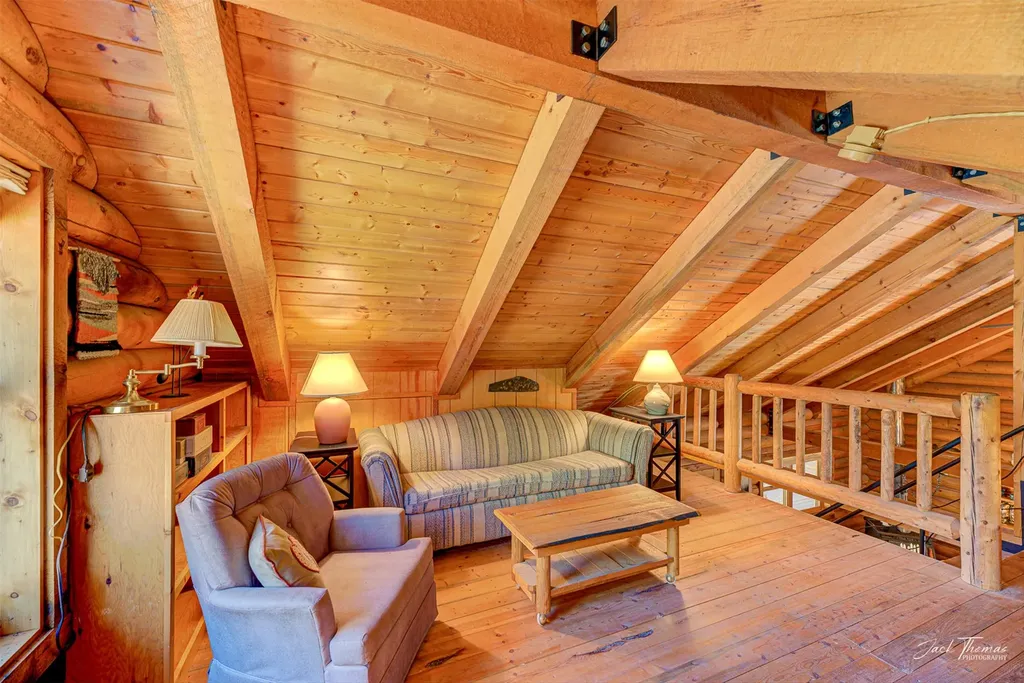 2156 Lone Point Drive Lincoln MT 59639