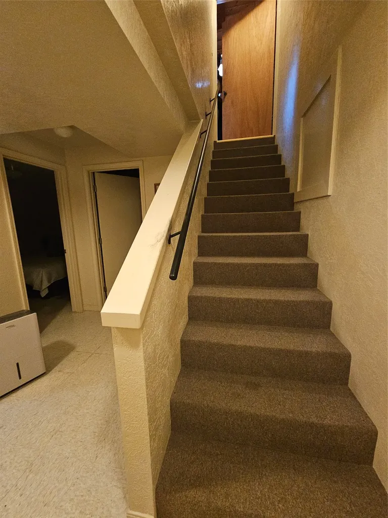 2156 Lone Point Drive Lincoln MT 59639