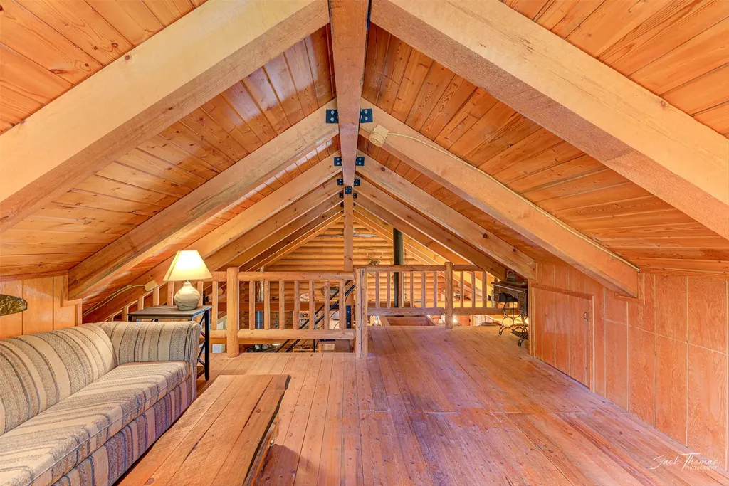 2156 Lone Point Drive Lincoln MT 59639