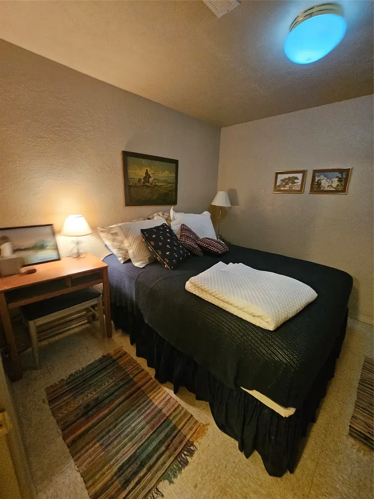 2156 Lone Point Drive Lincoln MT 59639