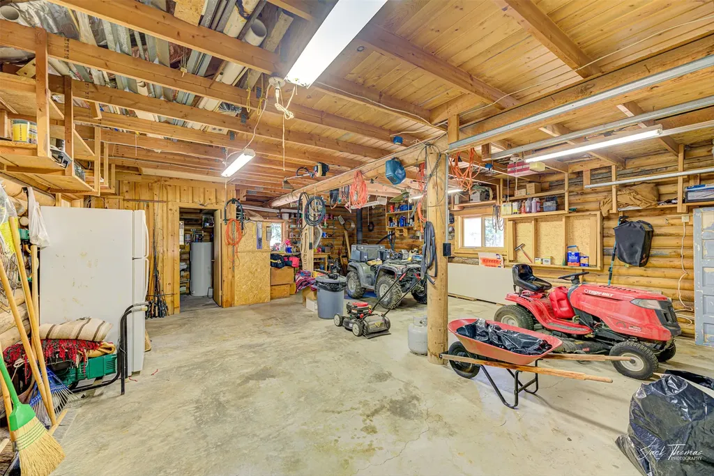 2156 Lone Point Drive Lincoln MT 59639