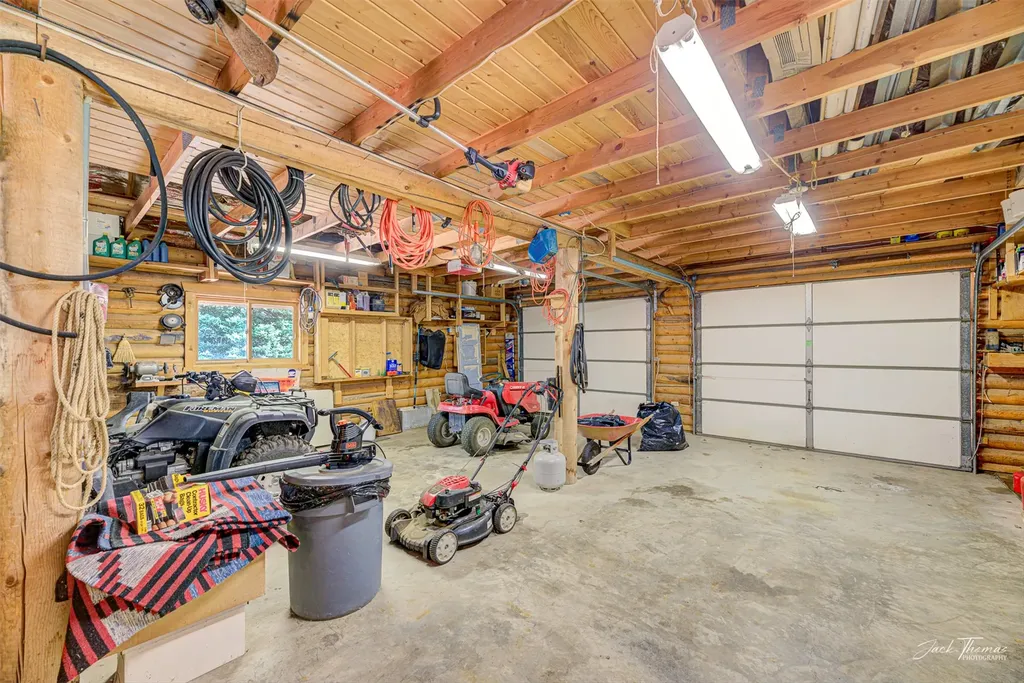 2156 Lone Point Drive Lincoln MT 59639