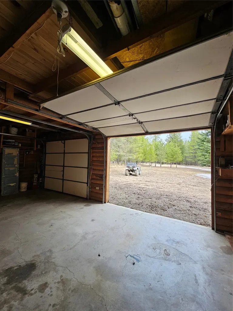 2156 Lone Point Drive Lincoln MT 59639