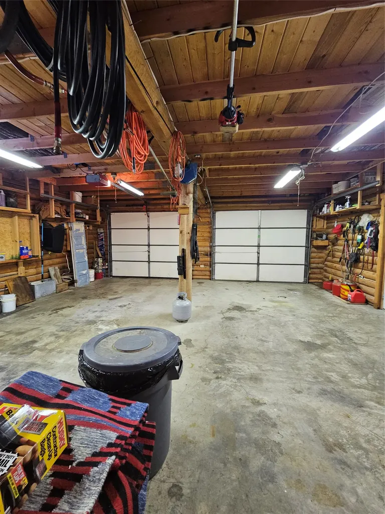 2156 Lone Point Drive Lincoln MT 59639