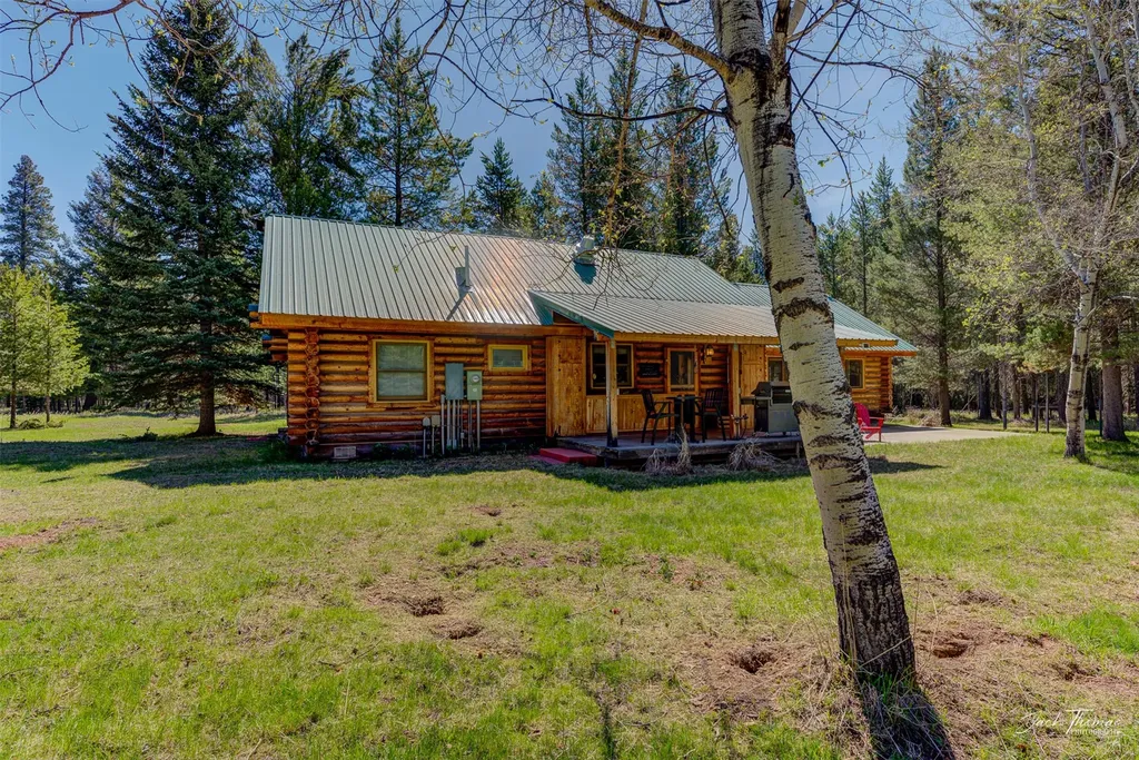 2156 Lone Point Drive Lincoln MT 59639