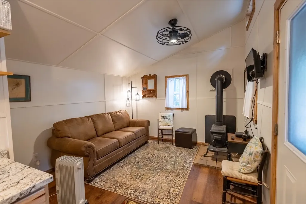 705 Waterfront Road Troy MT 59935