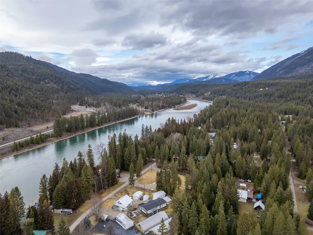 705 Waterfront Road Troy MT 59935