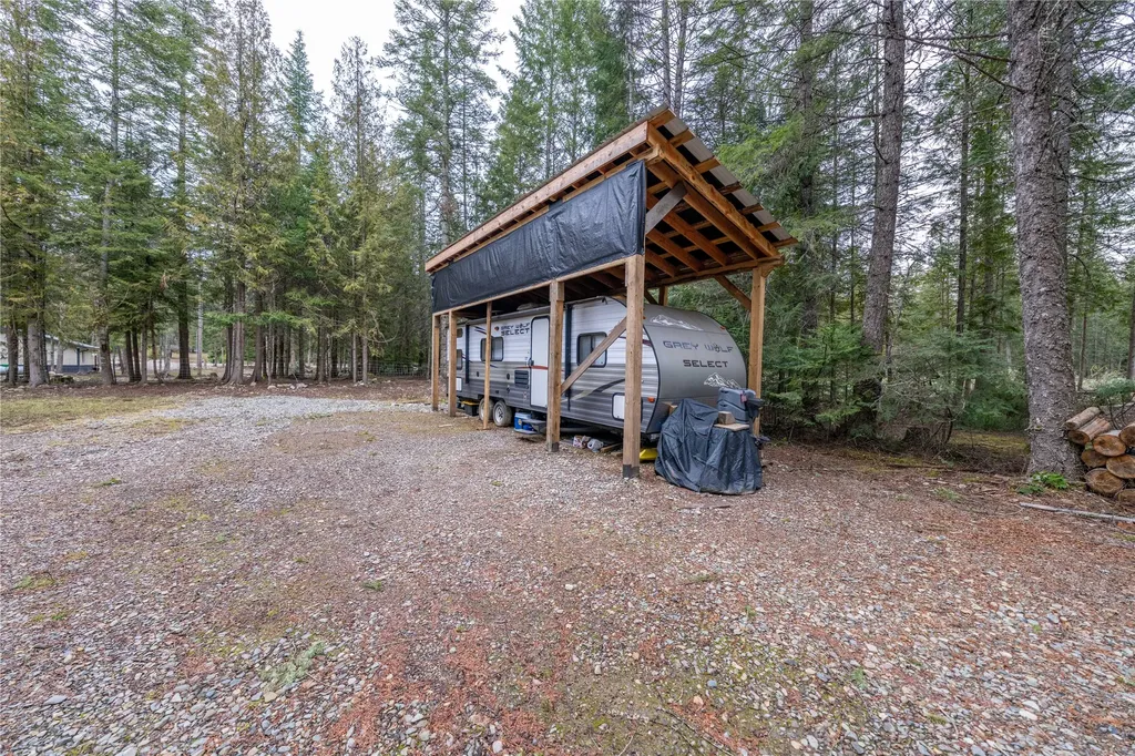 705 Waterfront Road Troy MT 59935
