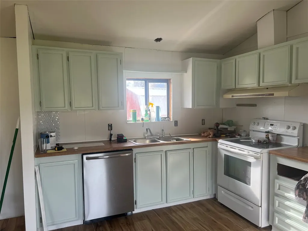 185 Riverdale Drive Libby MT 59923