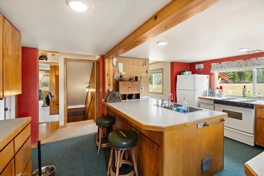 1165 Kootenai River Road Libby MT 59923