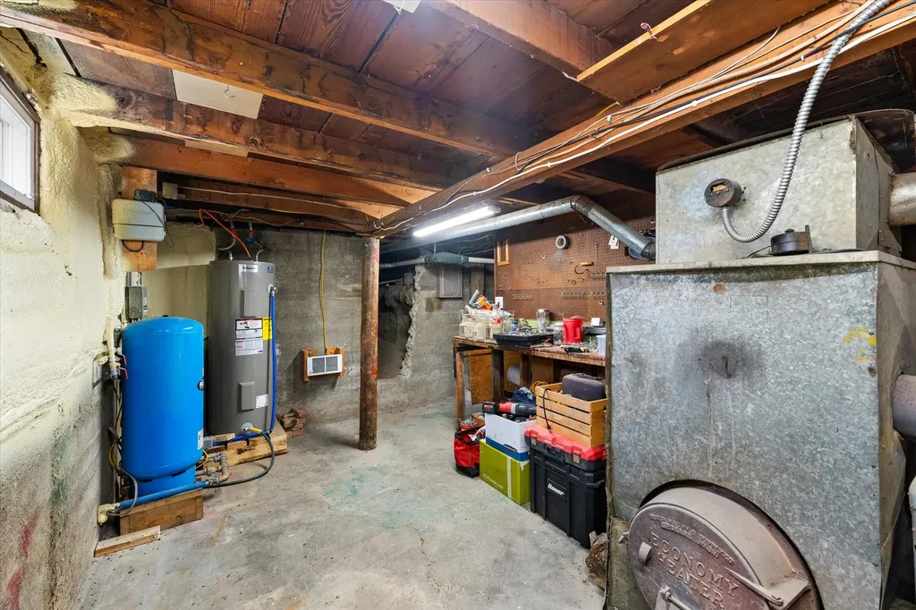 1165 Kootenai River Road Libby MT 59923