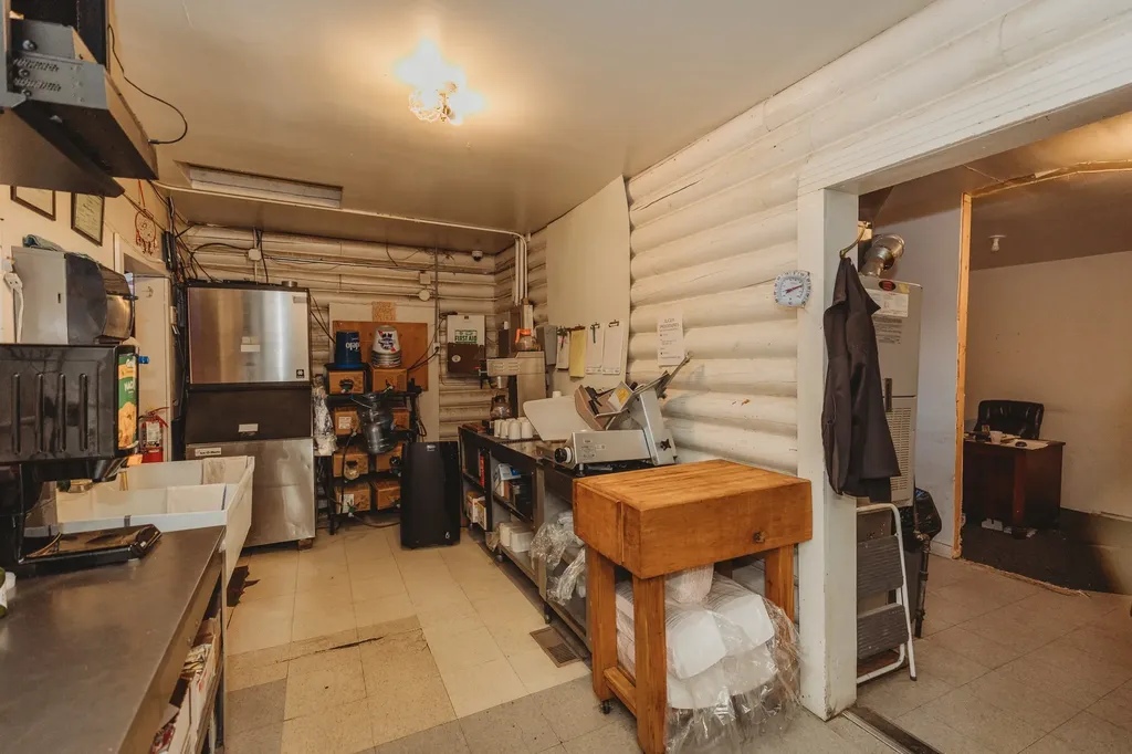 115 Us Highway 89 Vaughn MT 59487